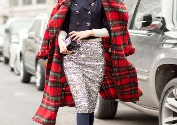 How to Layer Clothes Without Looking Bulky: The 3-Layer System