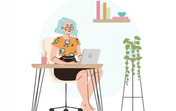 How to Transition From a Side Hustle to Full-Time (Safely)